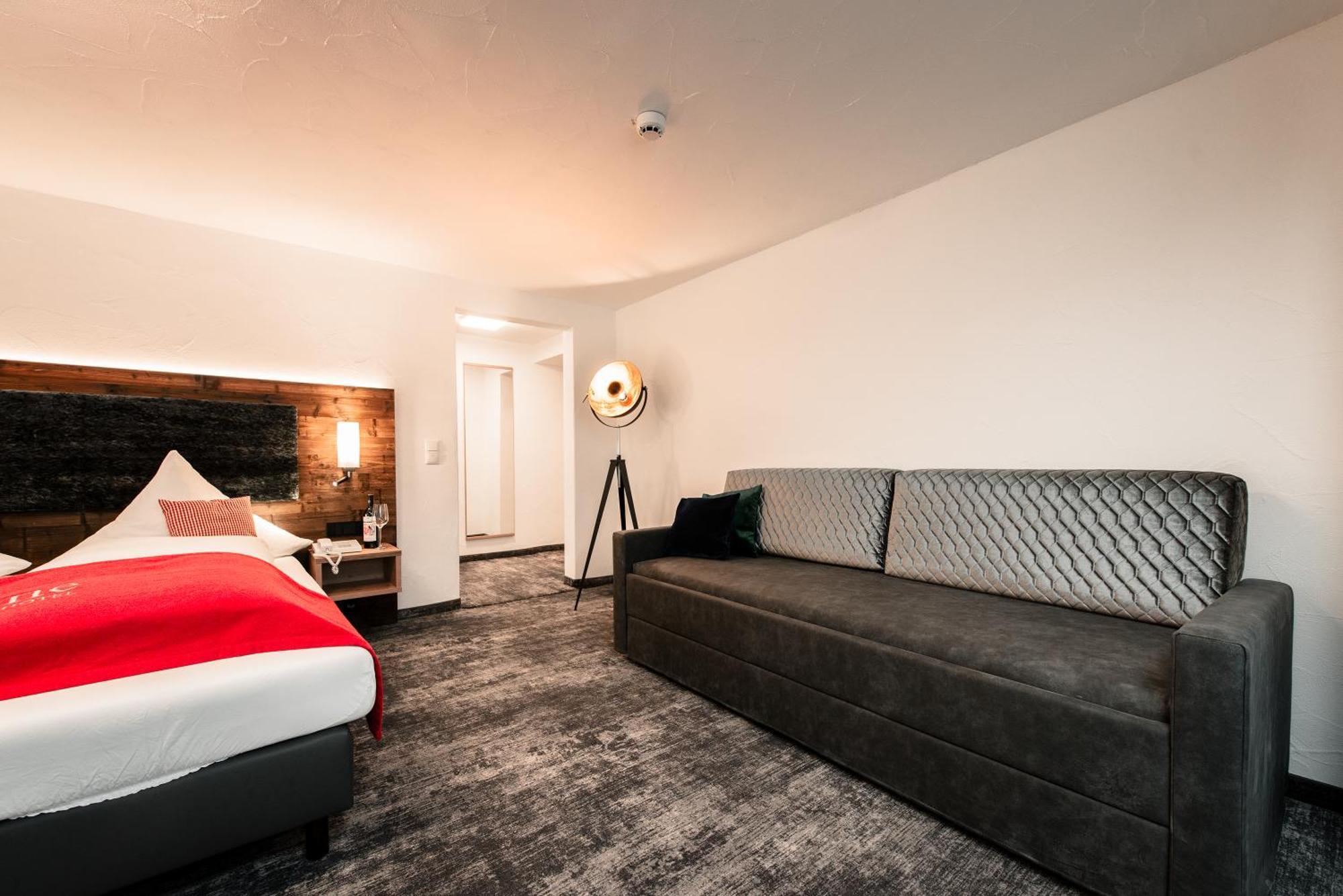 מיטלברג Hotel Tradizio מראה חיצוני תמונה